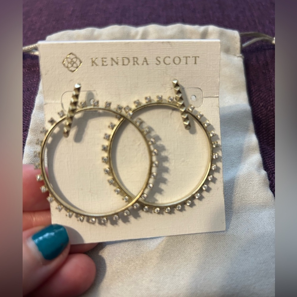 KENDRA SCOTT Charlie Grace Gold Hoops